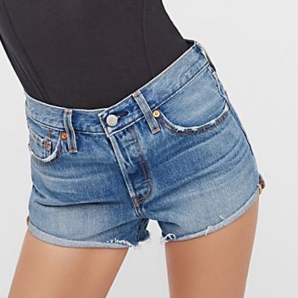 Levi’s 501 Cutoff Shorts